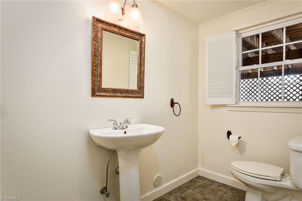 4850 Bent Ridge Lane Clemmons, NC 27012 - Photo 32 of 39 Gallery Image 32