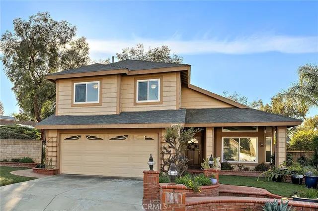 $1,185,000 | 21265 Sugarbush Circle, Rancho Santa Margarita, CA 92679