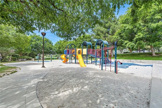 $1,185,000 | 21265 Sugarbush Circle, Rancho Santa Margarita, CA 92679