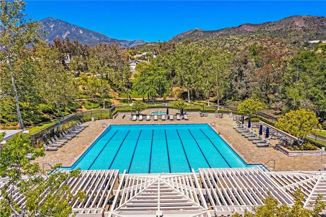 $1,185,000 | 21265 Sugarbush Circle, Rancho Santa Margarita, CA 92679