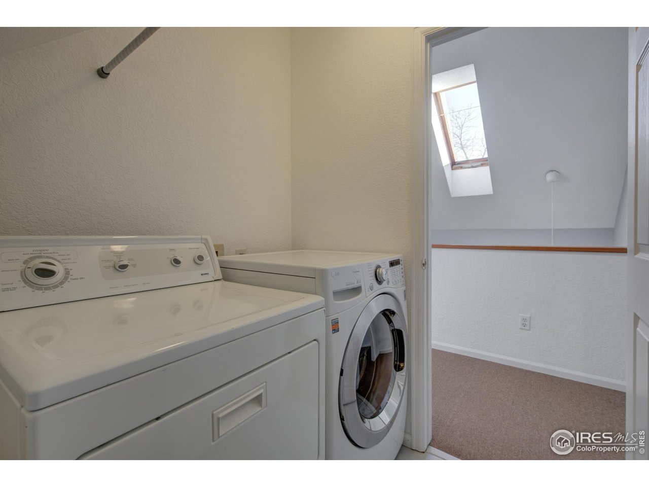 1605 17th Street Boulder, CO 80302 - Photo 14 of 21 laundry room