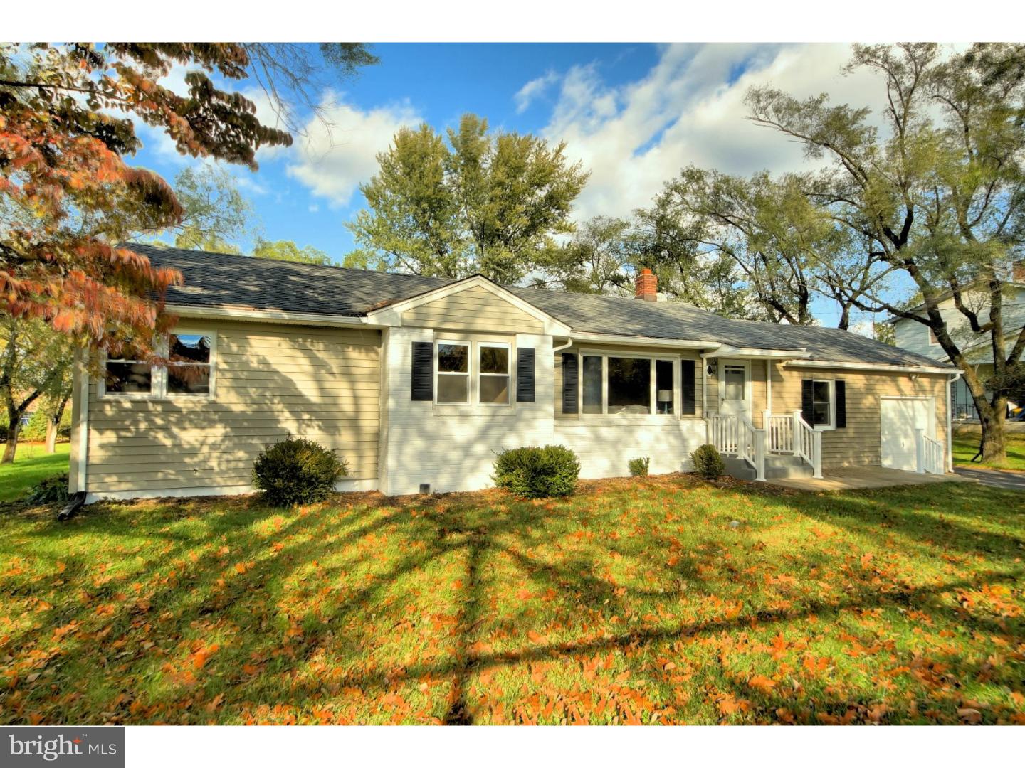 304 Dutch Neck Road East Windsor, NJ 08520 - Photo 2 of 25