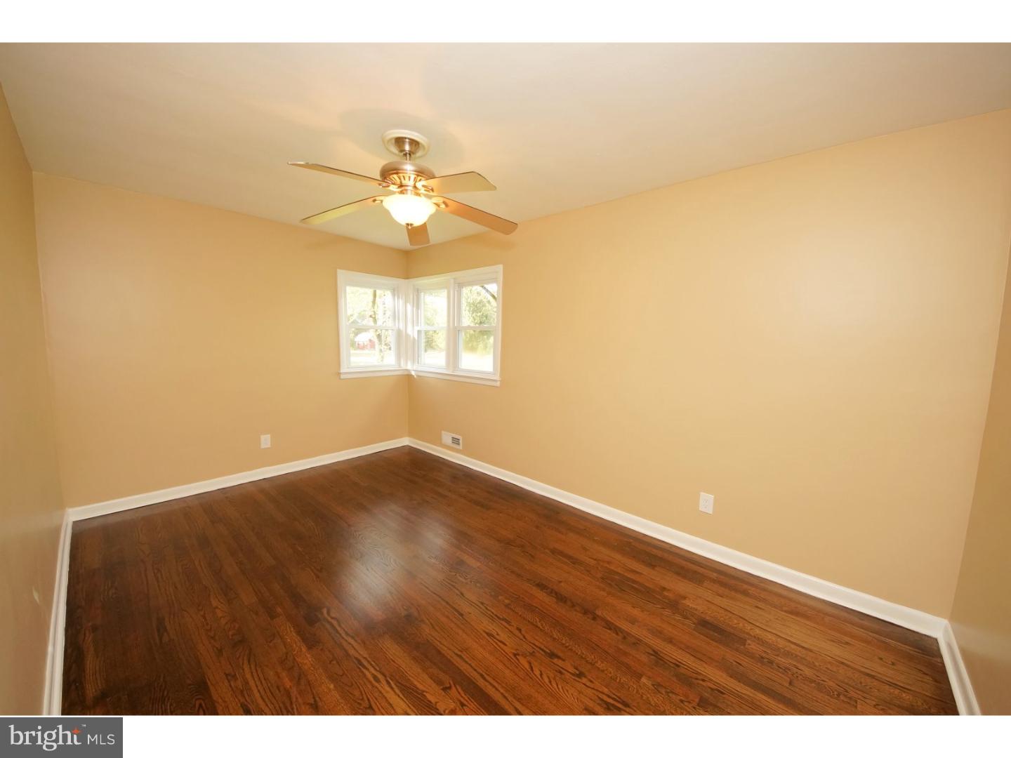 304 Dutch Neck Road East Windsor, NJ 08520 - Photo 19 of 25