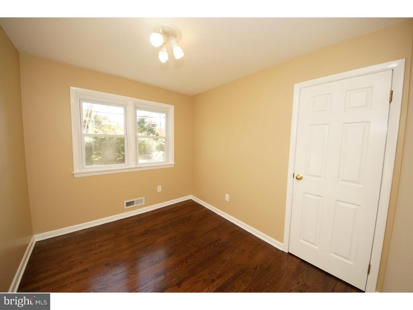 304 Dutch Neck Road East Windsor, NJ 08520 - Photo 20 of 25