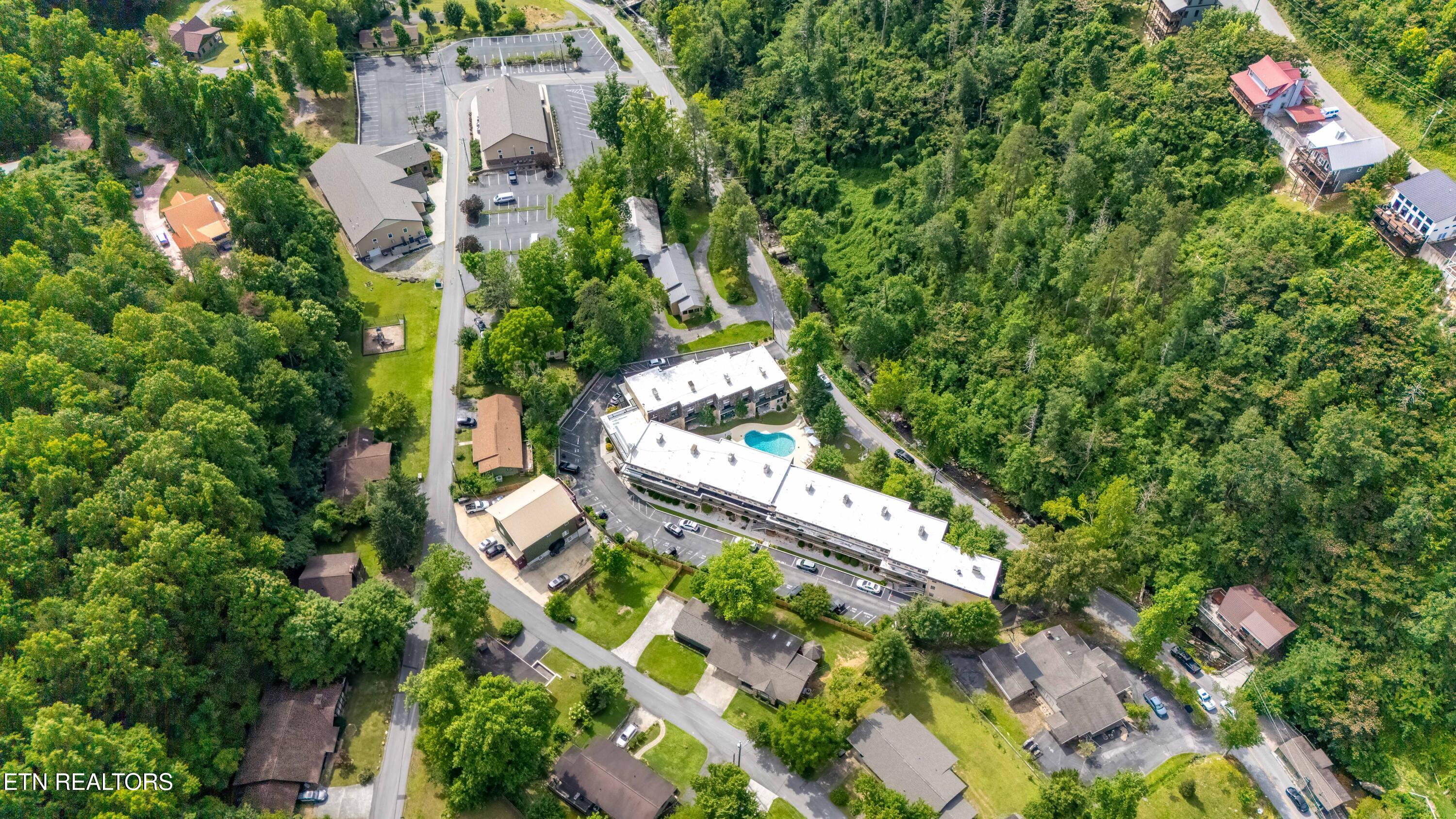 260 Roaring Fork Road, Unit 224 Gatlinburg, TN 37738 - Photo 27 of 28 DJI_20260620164531_0019_D-HDR-Edit