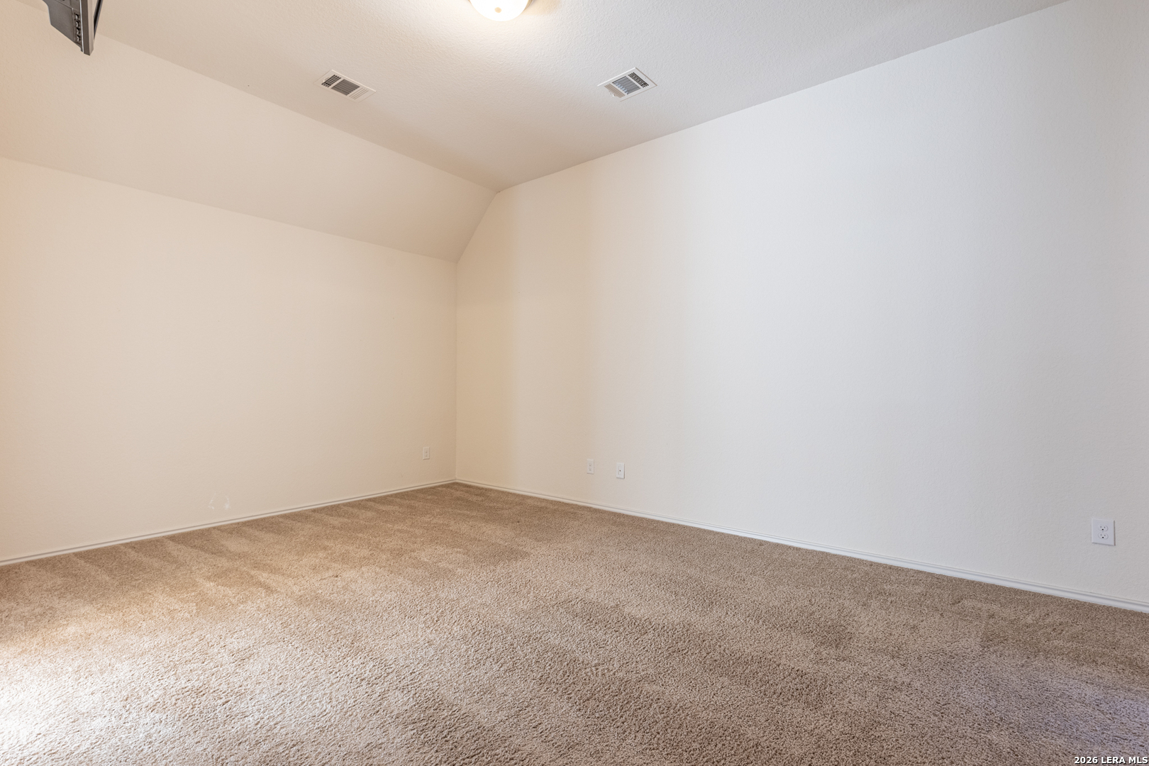 2133 Range Road Seguin, TX 78155 - Photo 21 of 34 Gallery Image 21