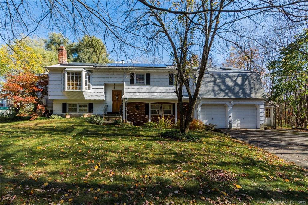 3 Caye Road Danbury, CT 06811 - Photo 1 of 1