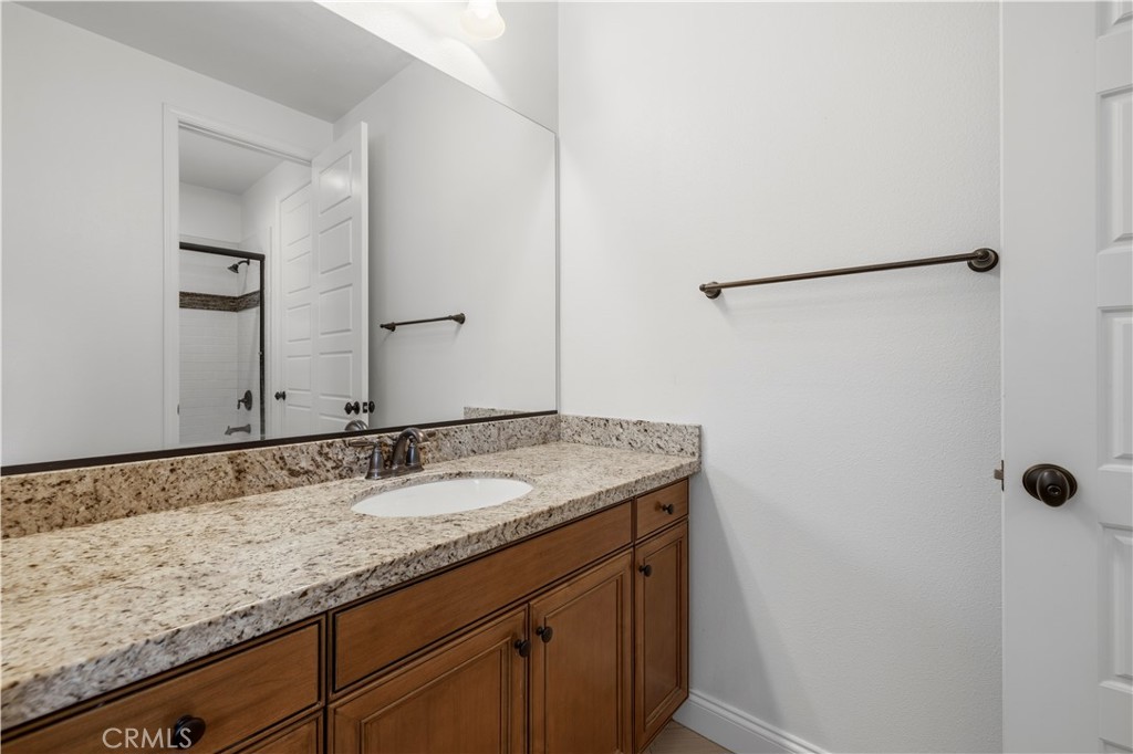 24949 Old Stone Way Stevenson Ranch, CA 91381 - Photo 68 of 111