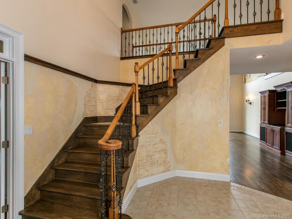 207 Monticello Road Weaverville, NC 28787 - Photo 11 of 48 Gallery Image 11