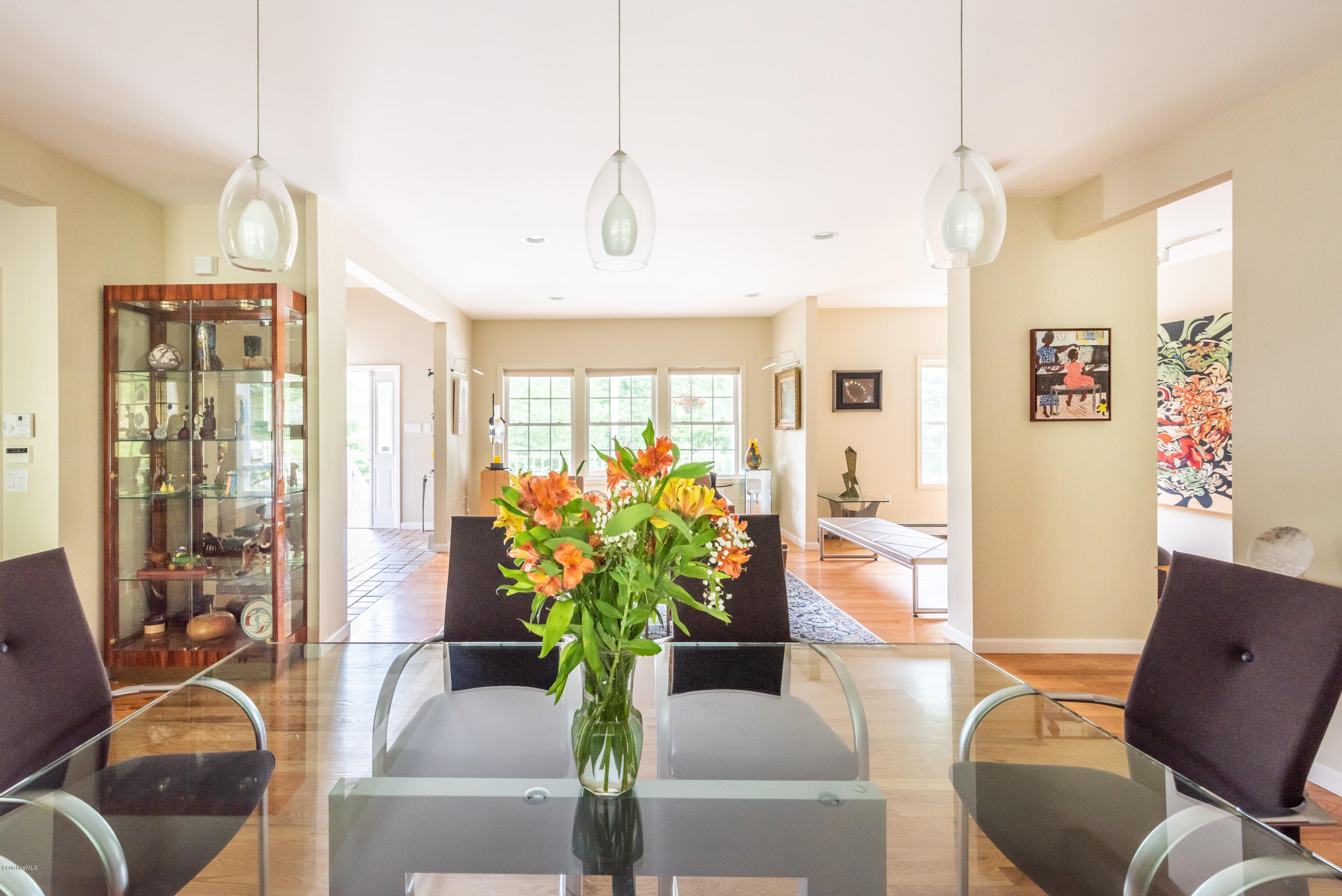 From dining room into living room