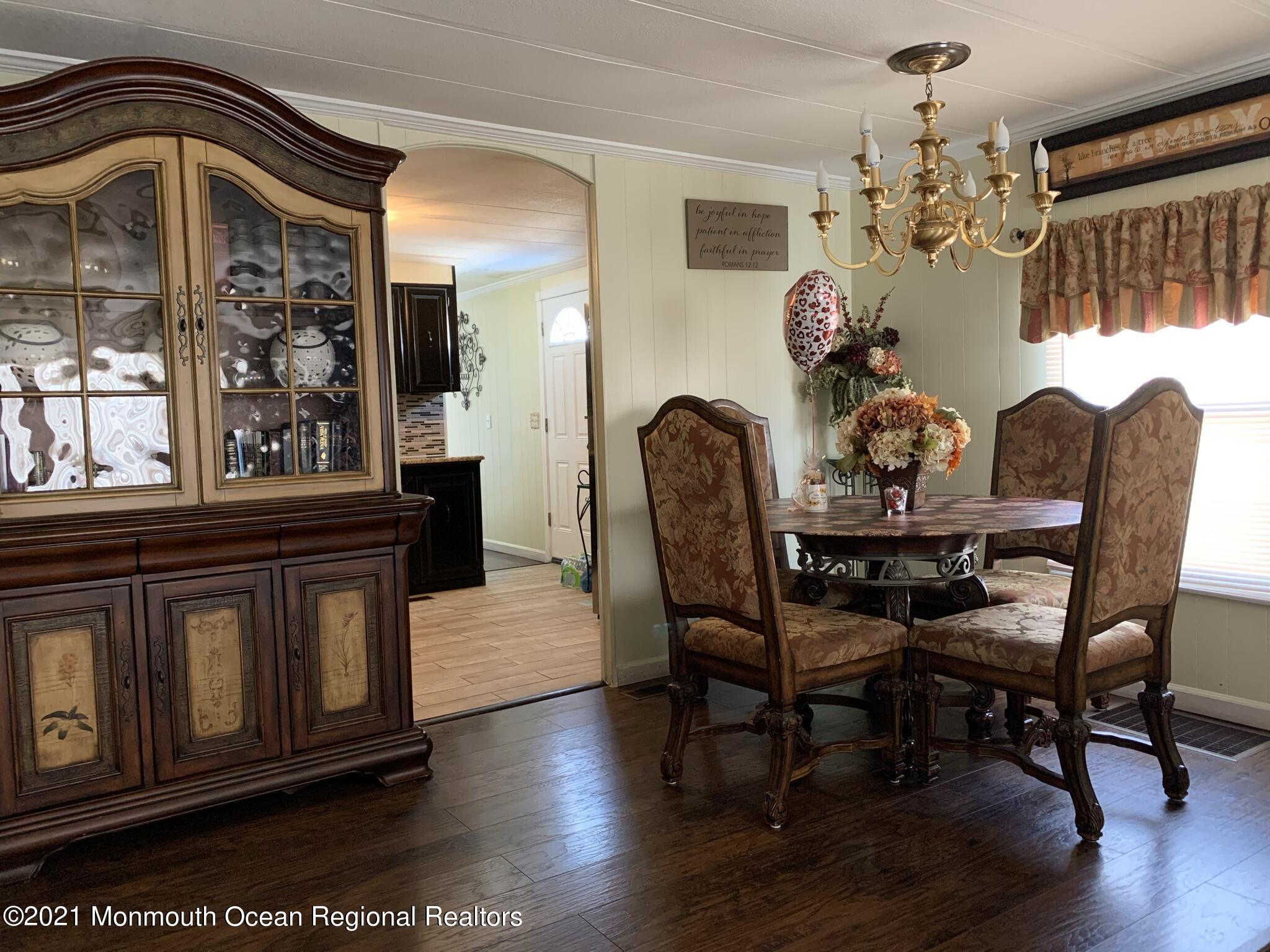 17 Southwind Circle Jackson, NJ 08527 - Photo 6 of 24 IMG_4419