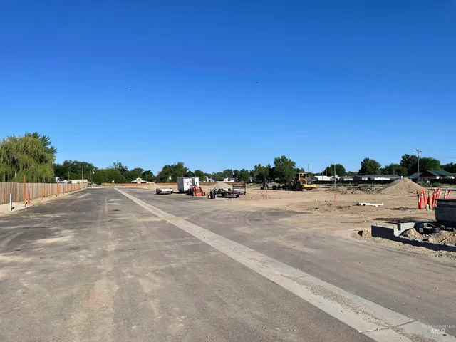 $369,900 | 311 North 9th Avenue North, Payette, ID 83661