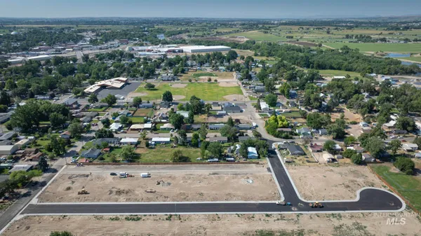 $369,900 | 311 North 9th Avenue North, Payette, ID 83661