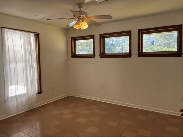 $1,950 | Undisclosed Address, Covington, LA 70433