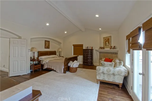 $18,000 | 1717 Curtis Avenue, Manhattan Beach, CA 90266