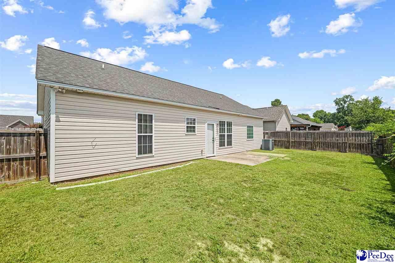 3022 Red Berry Circle Effingham, SC 29541 - Photo 27 of 34 Gallery Image 27