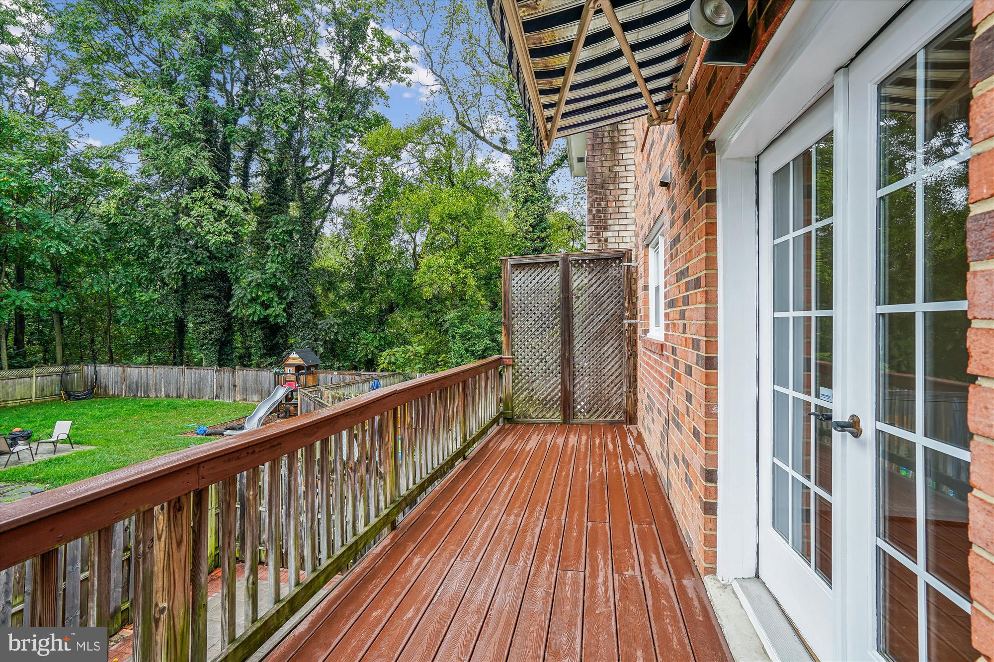 24 South Abingdon Street Arlington, VA 22204 - Photo 12 of 66 a view of a balcony with wooden floor