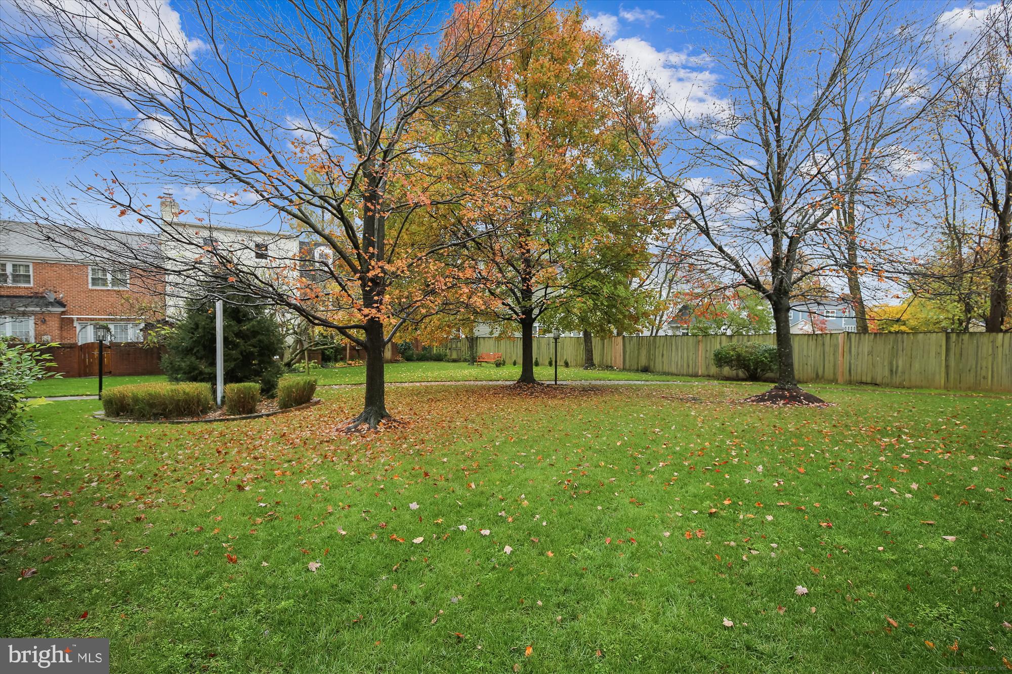 24 South Abingdon Street Arlington, VA 22204 - Photo 55 of 66 Barcroft Park! Arlington values Green Spaces!