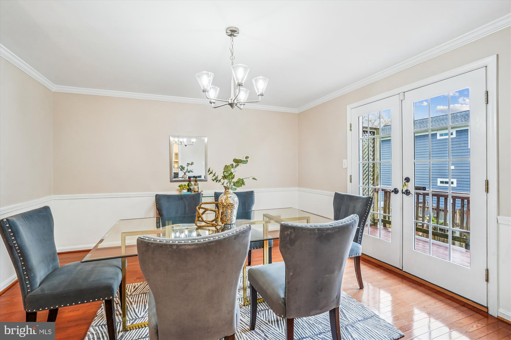 24 South Abingdon Street Arlington, VA 22204 - Photo 10 of 66 a view of a dining room with furniture window and wooden floor