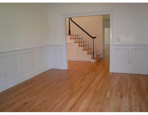 192 Dutton Road Sudbury, MA 01776 - Photo 8 of 28 Gallery Image 8