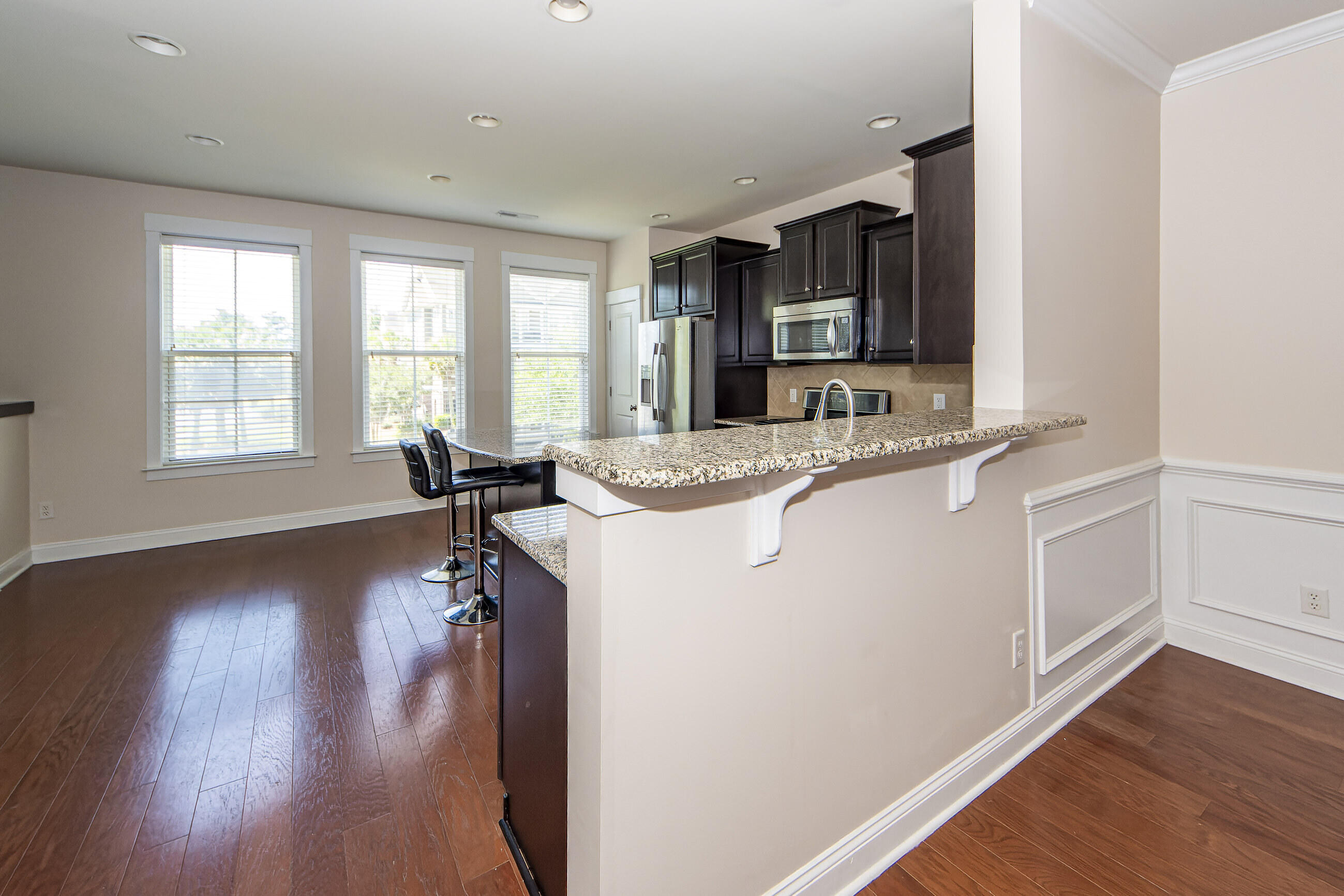 2504 Rutherford Way Charleston, SC 29414 - Photo 6 of 33 R5