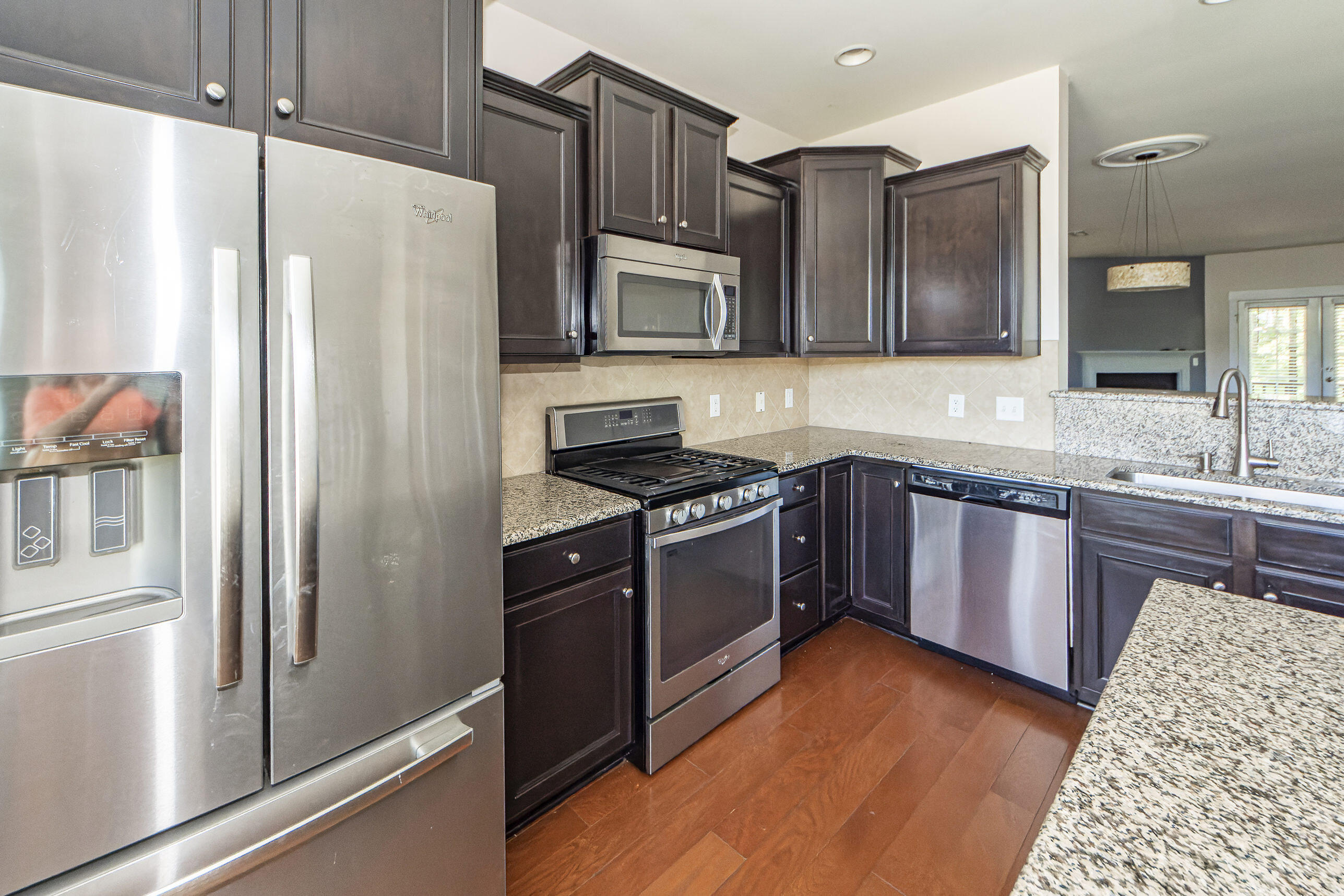 2504 Rutherford Way Charleston, SC 29414 - Photo 7 of 33 r23