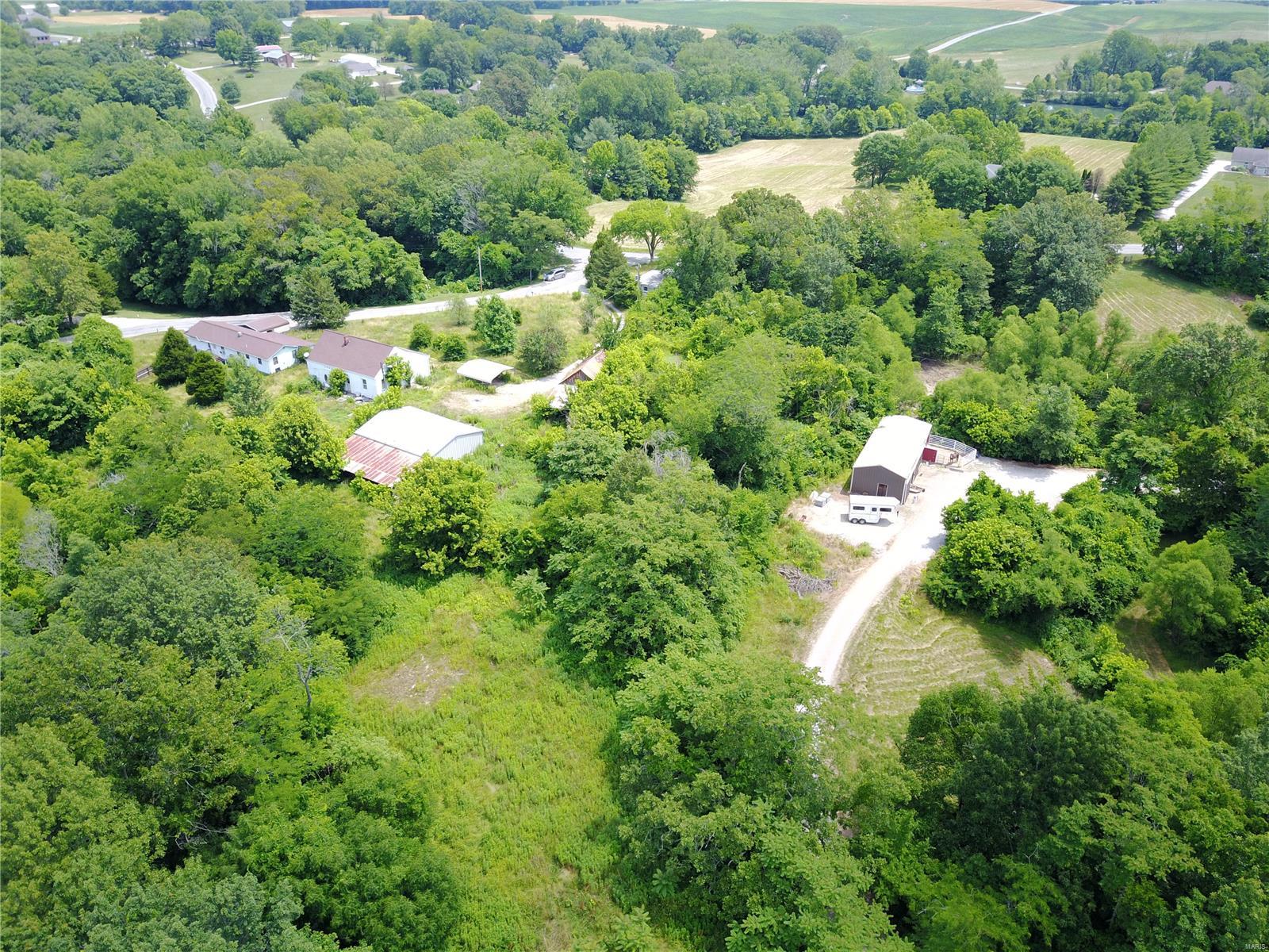 3050 Steppig Road Columbia, IL 62236 - Photo 2 of 20