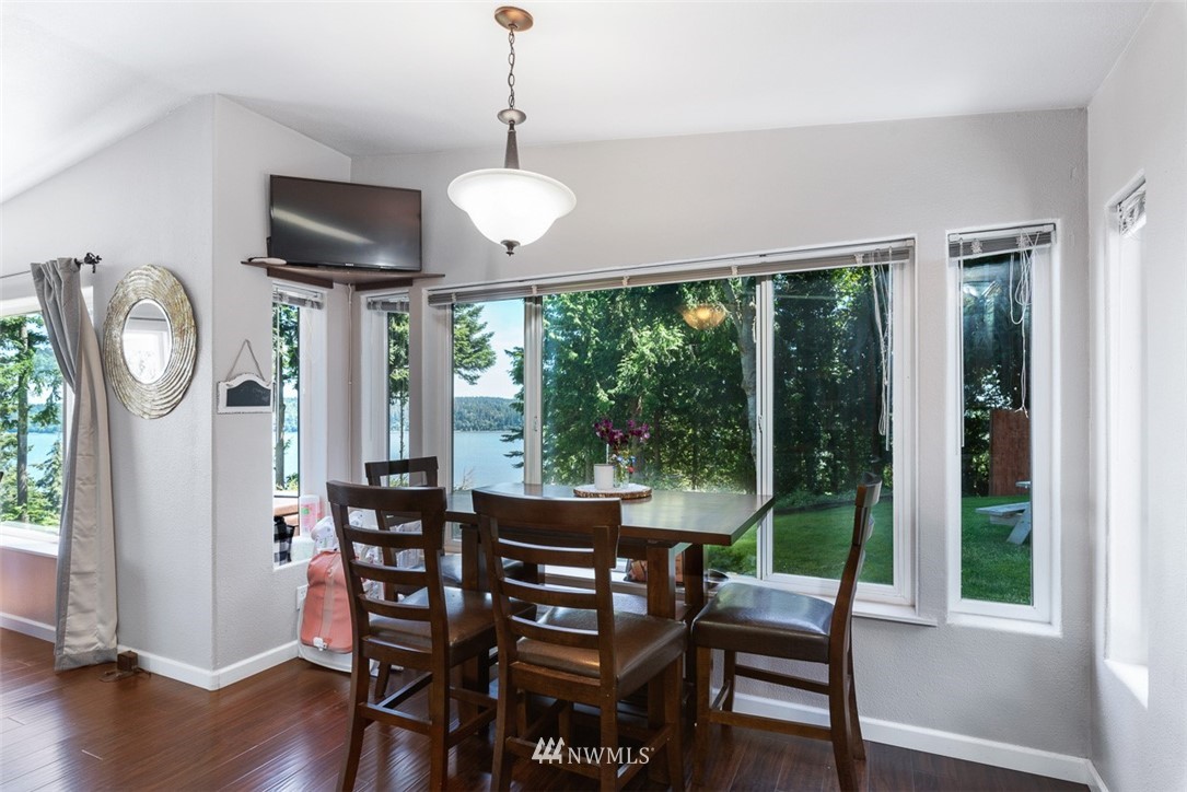 14421 Gibralter Road Anacortes, WA 98221 - Photo 12 of 36 Gallery Image 12