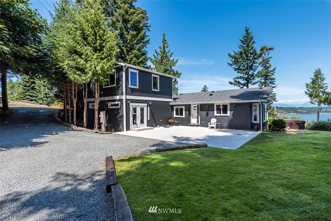 14421 Gibralter Road Anacortes, WA 98221 - Photo 35 of 36 Gallery Image 35