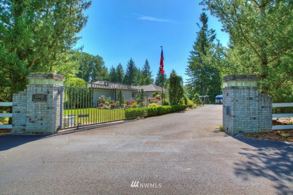 22405 Sweeney Road Southeast Maple Valley, WA 98038 - Photo 1 of 20