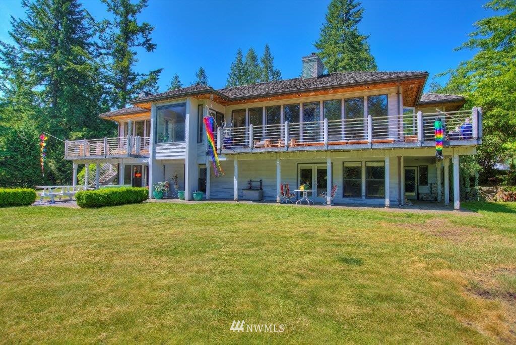 22405 Sweeney Road Southeast Maple Valley, WA 98038 - Photo 2 of 20