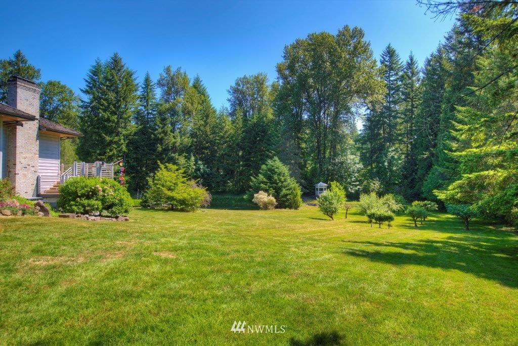 22405 Sweeney Road Southeast Maple Valley, WA 98038 - Photo 19 of 20