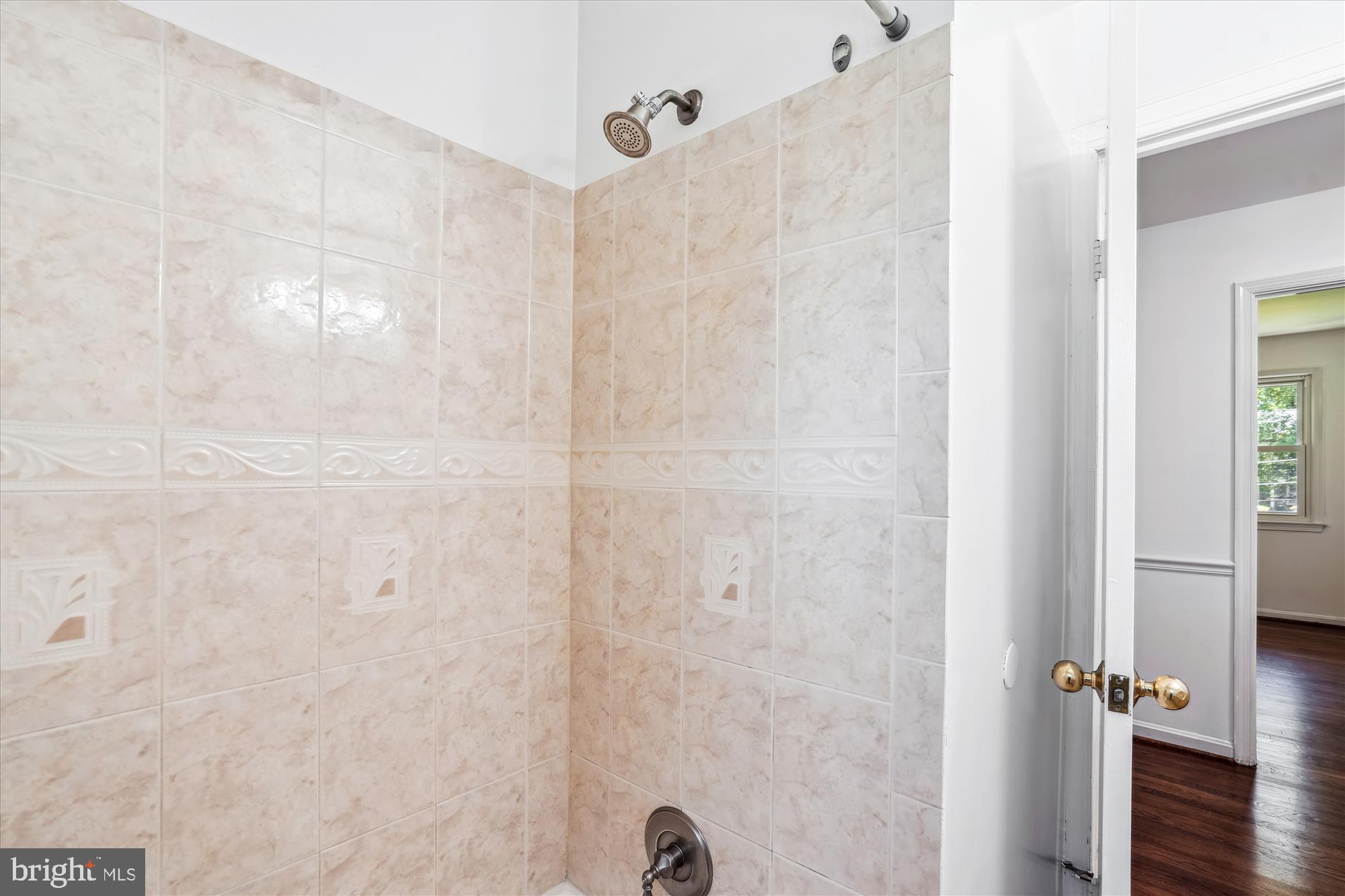 2445 Parallel Lane Silver Spring, MD 20904 - Photo 48 of 82 Hall Bath