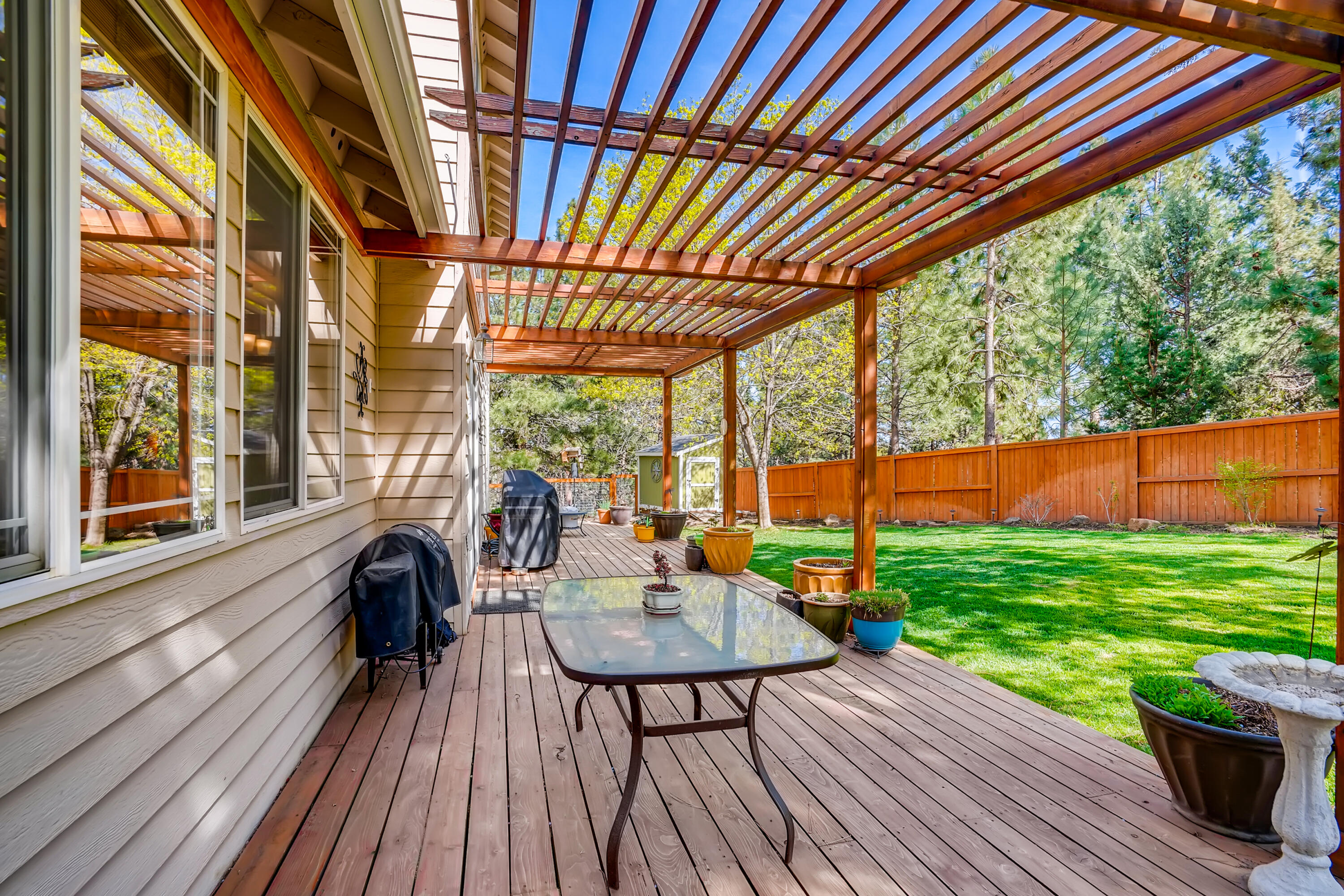 19931 Powers Road Bend, OR 97702 - Photo 23 of 26 54 Deck
