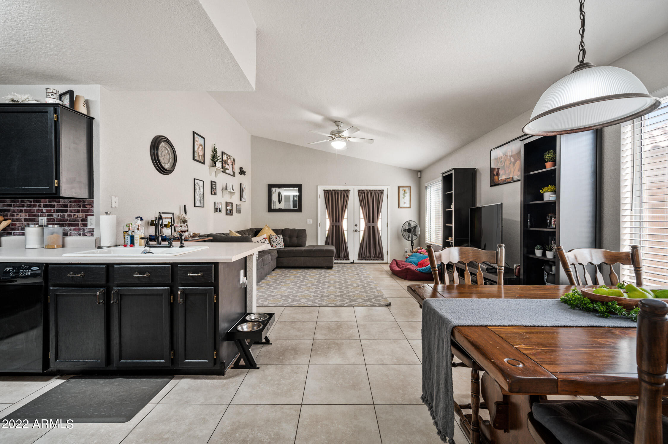 5066 Casper Road Mesa, AZ 85205 - Photo 8 of 26 ocupix-5066ECT-8