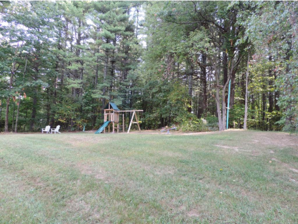12 Crestwood Road Windham, NH 03087 - Photo 20 of 23