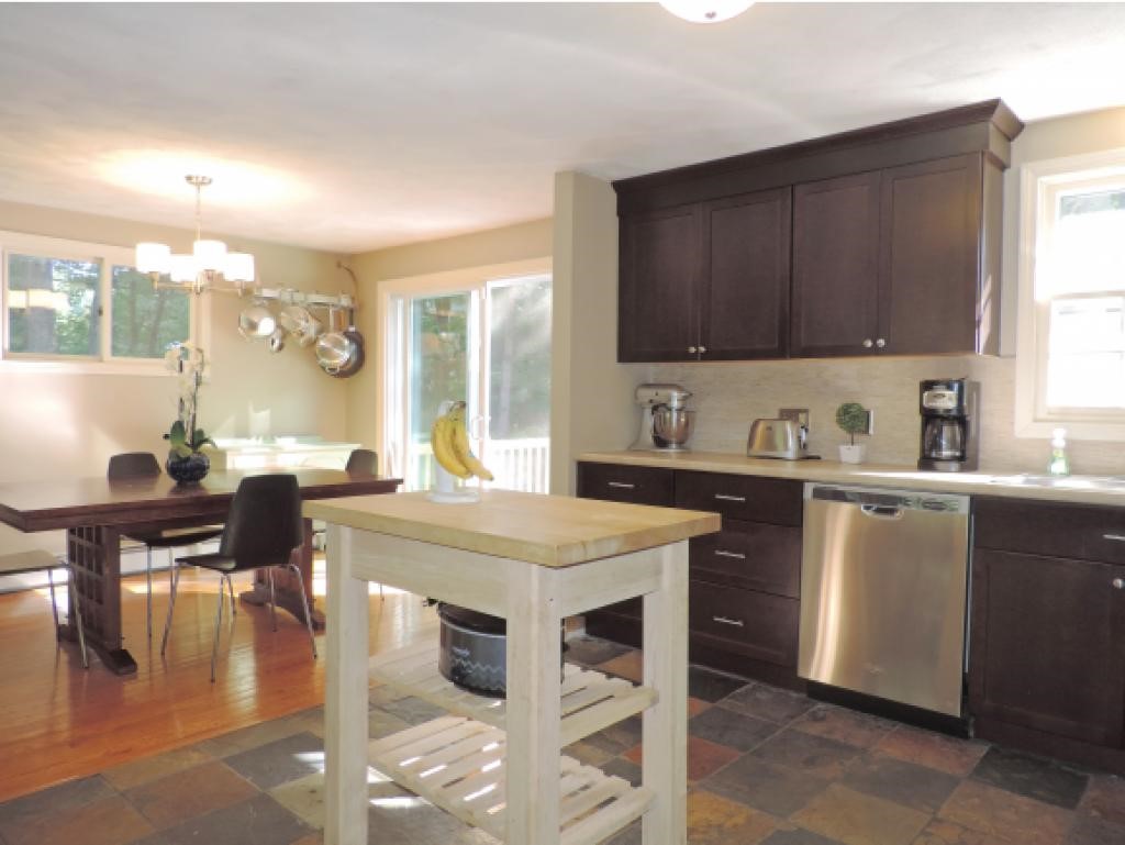 12 Crestwood Road Windham, NH 03087 - Photo 4 of 23