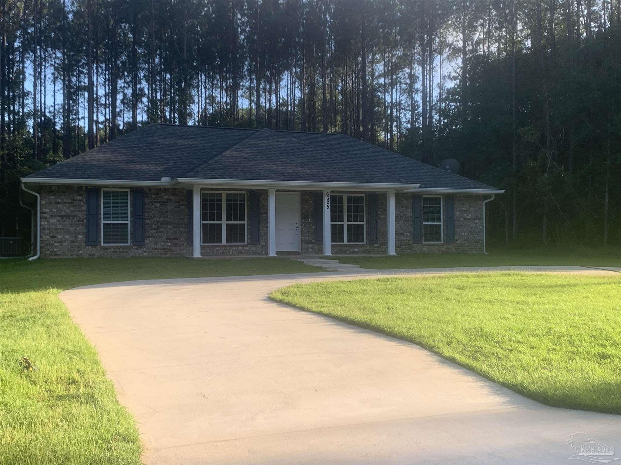 6325 Southridge Road Milton, FL 32570 - Photo 2 of 22
