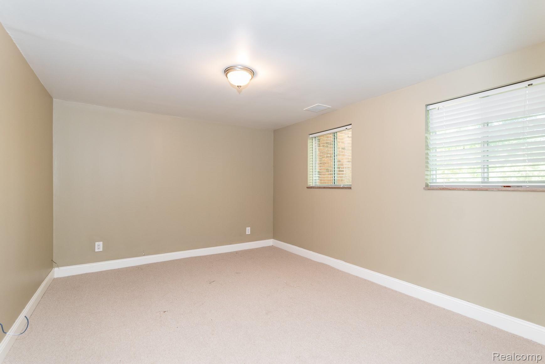 1315 Lone Pine Road Bloomfield Hills, MI 48302 - Photo 37 of 40 DSC_5365.jpg
