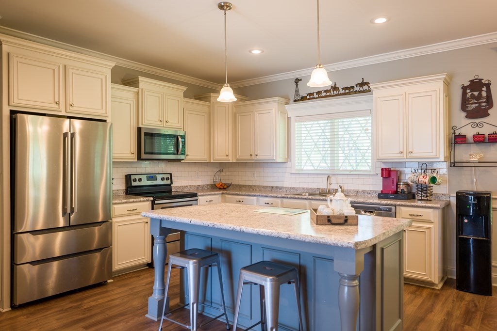 6359 South Coffee Road Nashville, GA 31639 - Photo 8 of 35 Gallery Image 8