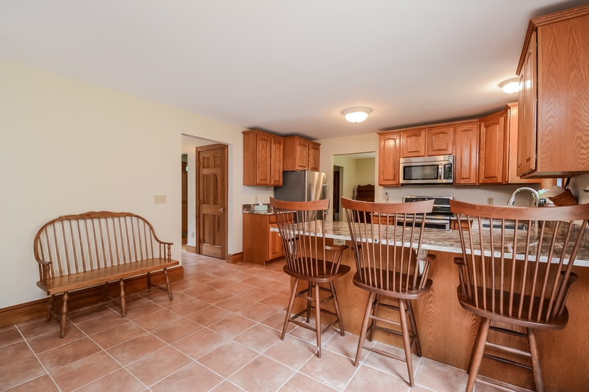 39 Griffin Road Deerfield, NH 03037 - Photo 12 of 38 Gallery Image 12