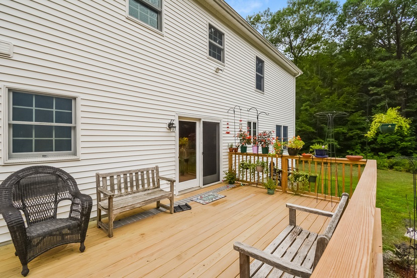 39 Griffin Road Deerfield, NH 03037 - Photo 33 of 38 Gallery Image 33