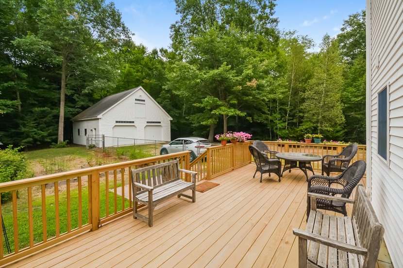 39 Griffin Road Deerfield, NH 03037 - Photo 34 of 38 Gallery Image 34