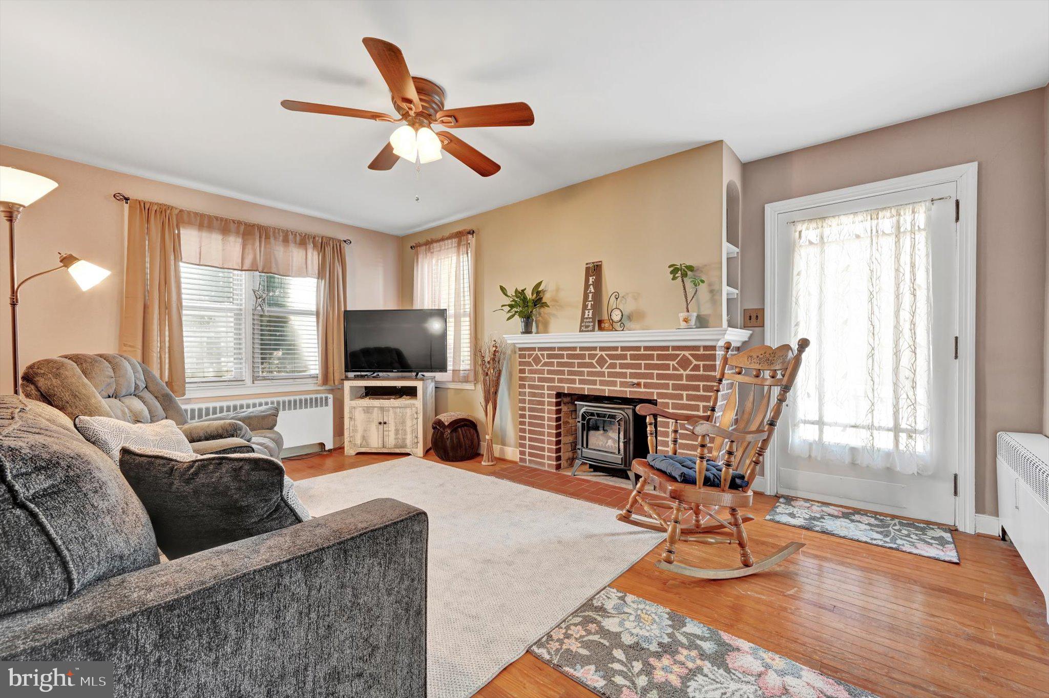 664 Lebanon Road Manheim, PA 17545 - Photo 23 of 28