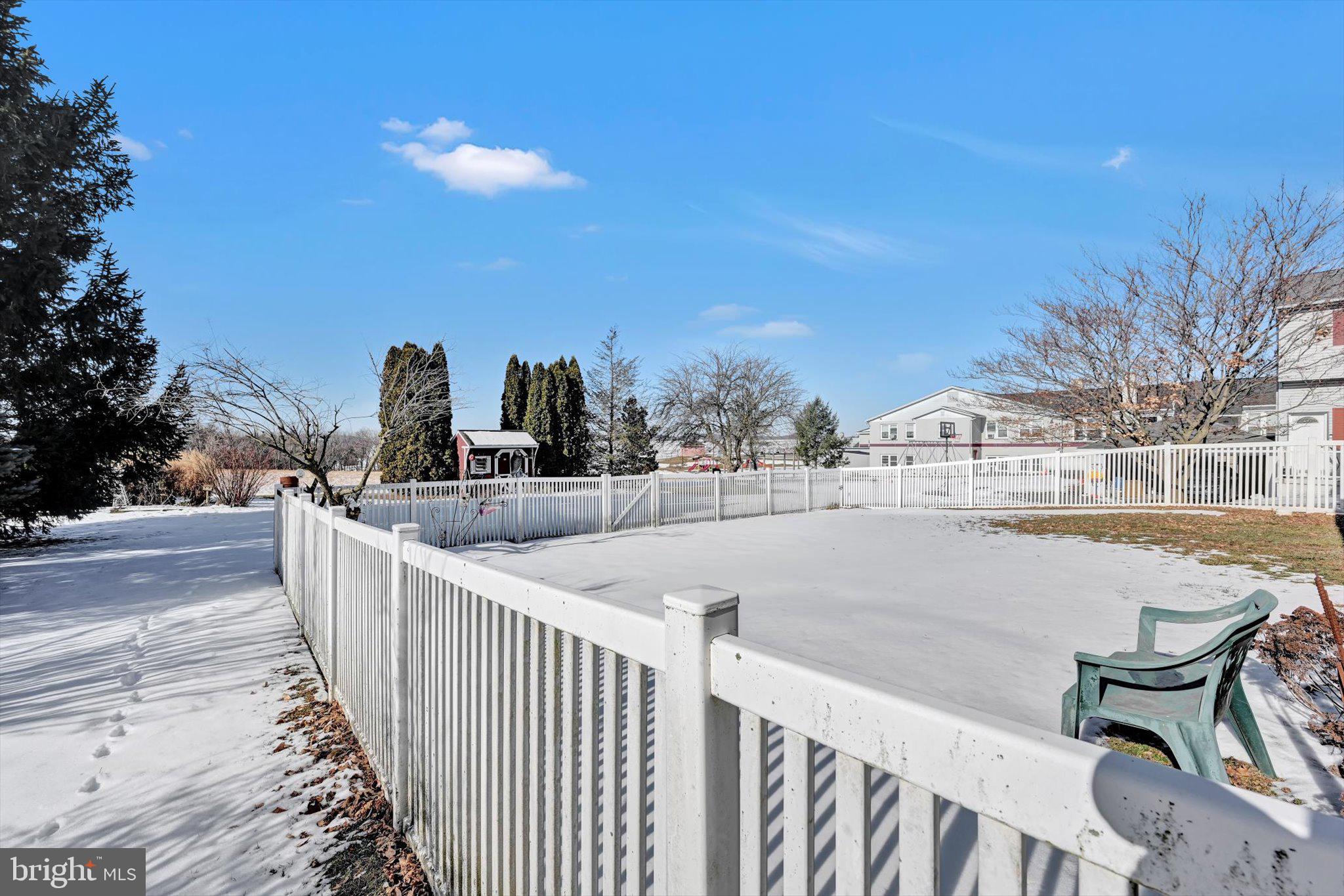 664 Lebanon Road Manheim, PA 17545 - Photo 10 of 28