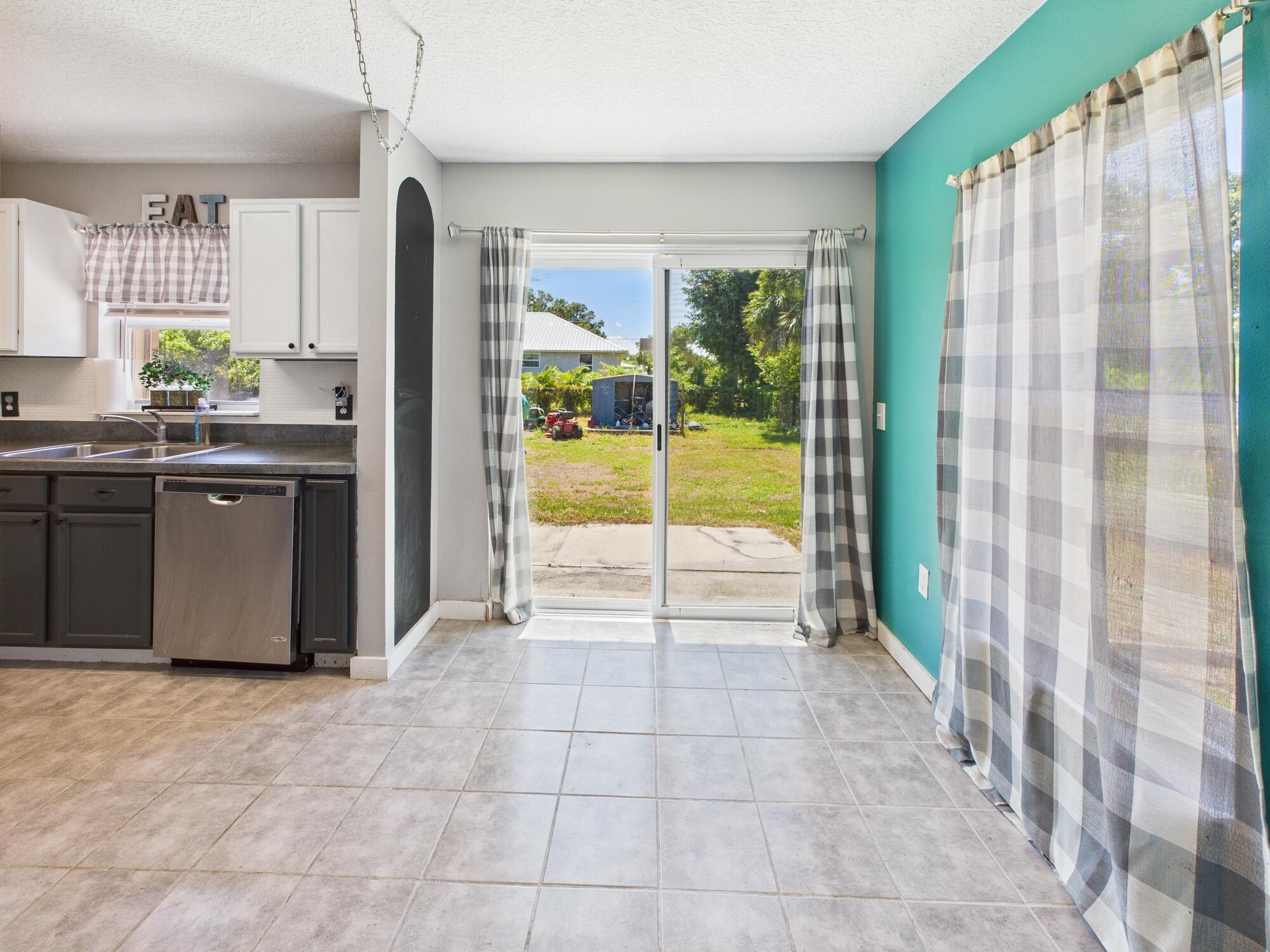 6504 Southeast 86th Boulevard Okeechobee, FL 34974 - Photo 31 of 37 CAM03600G0-PR0058-STILL029