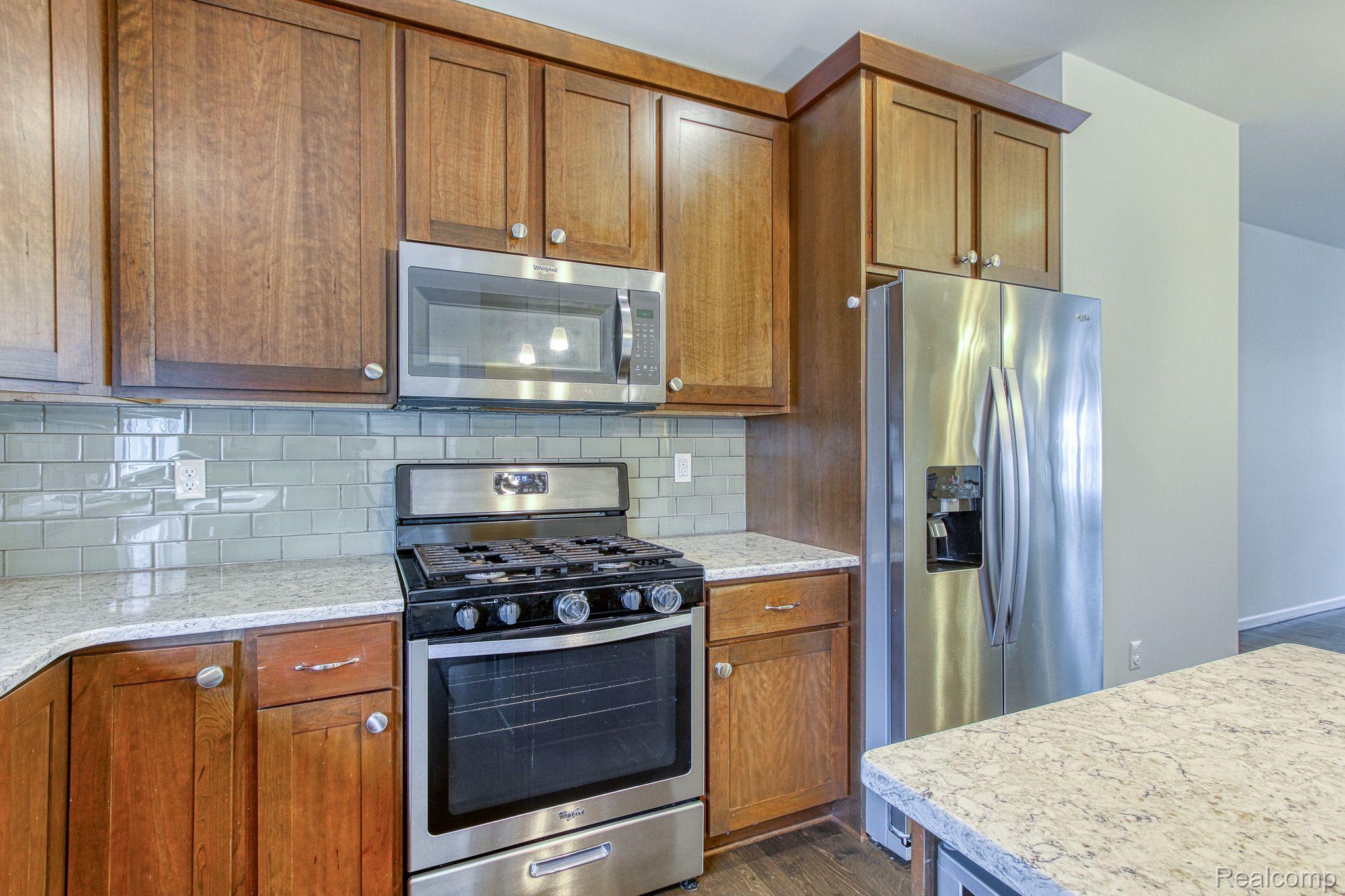2677 Harvard Road Berkley, MI 48072 - Photo 18 of 40 Gallery Image 18
