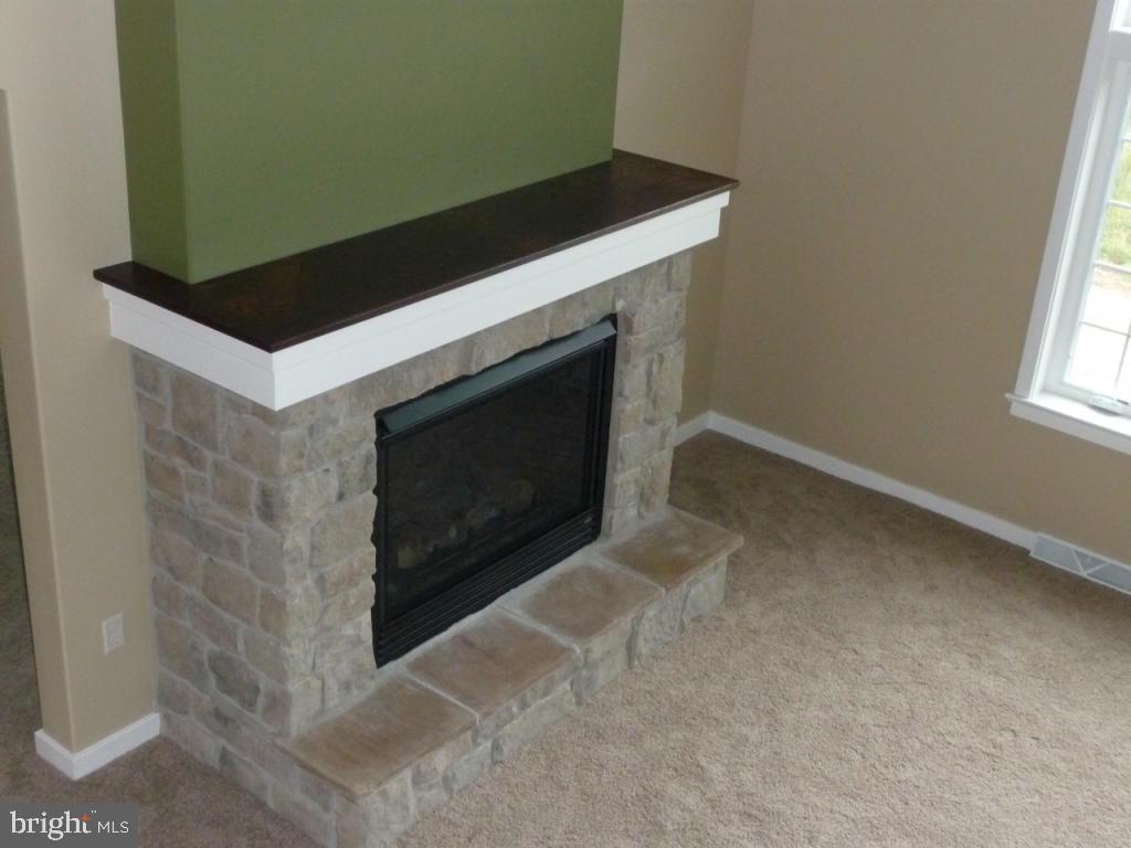 2120 Fieldcrest Road, Unit 26 Lebanon, PA 17042 - Photo 12 of 22 Gallery Image 12