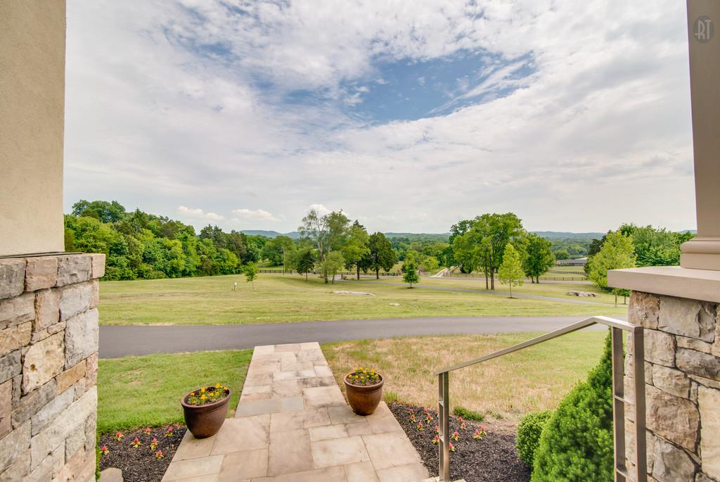 4384 North Chapel Road Franklin, TN 37067 - Photo 3 of 26