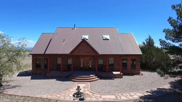 $675,000 | 821 Justin Street, Pearce, AZ 85625